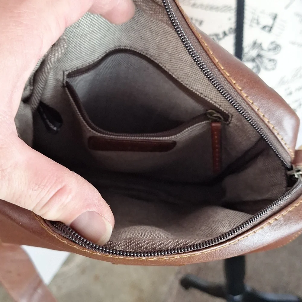 Hide Sign Leather Crossbody Messenger Bag